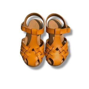 **LIKE NEW**Cat & Jack Congac Huarache Sandals